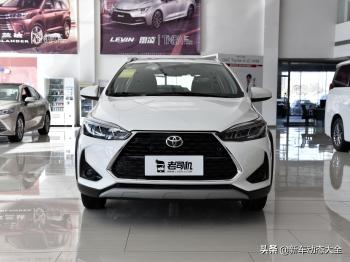 打你看丰田YARiS L 致炫，不到10万元就能拿下，还标配LED大灯  -图9